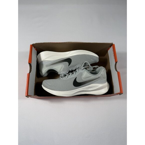 New Nike Revolution 7 Shoes Mens Size 7 Gray White Running Sneakers FB2207-011 - Picture 1 of 10